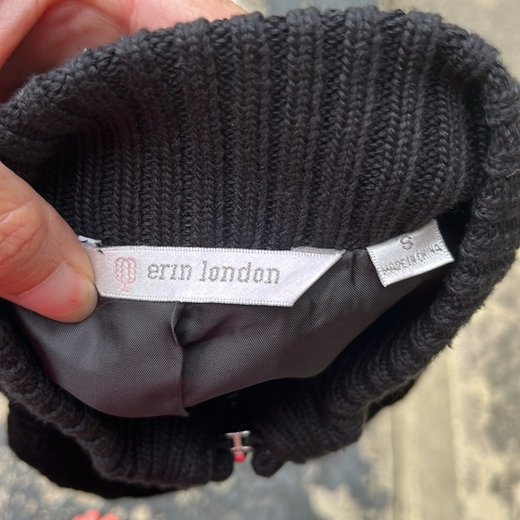 New Erin London extremely soft black lined vest - Picture 9 of 14